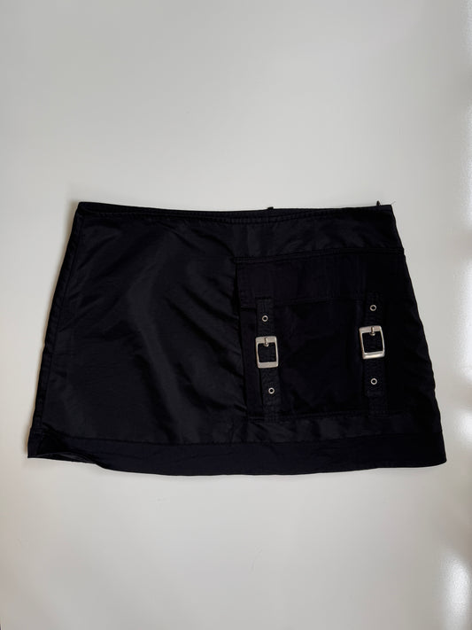 00's Satin buckle mini skirt  • Size 10-12