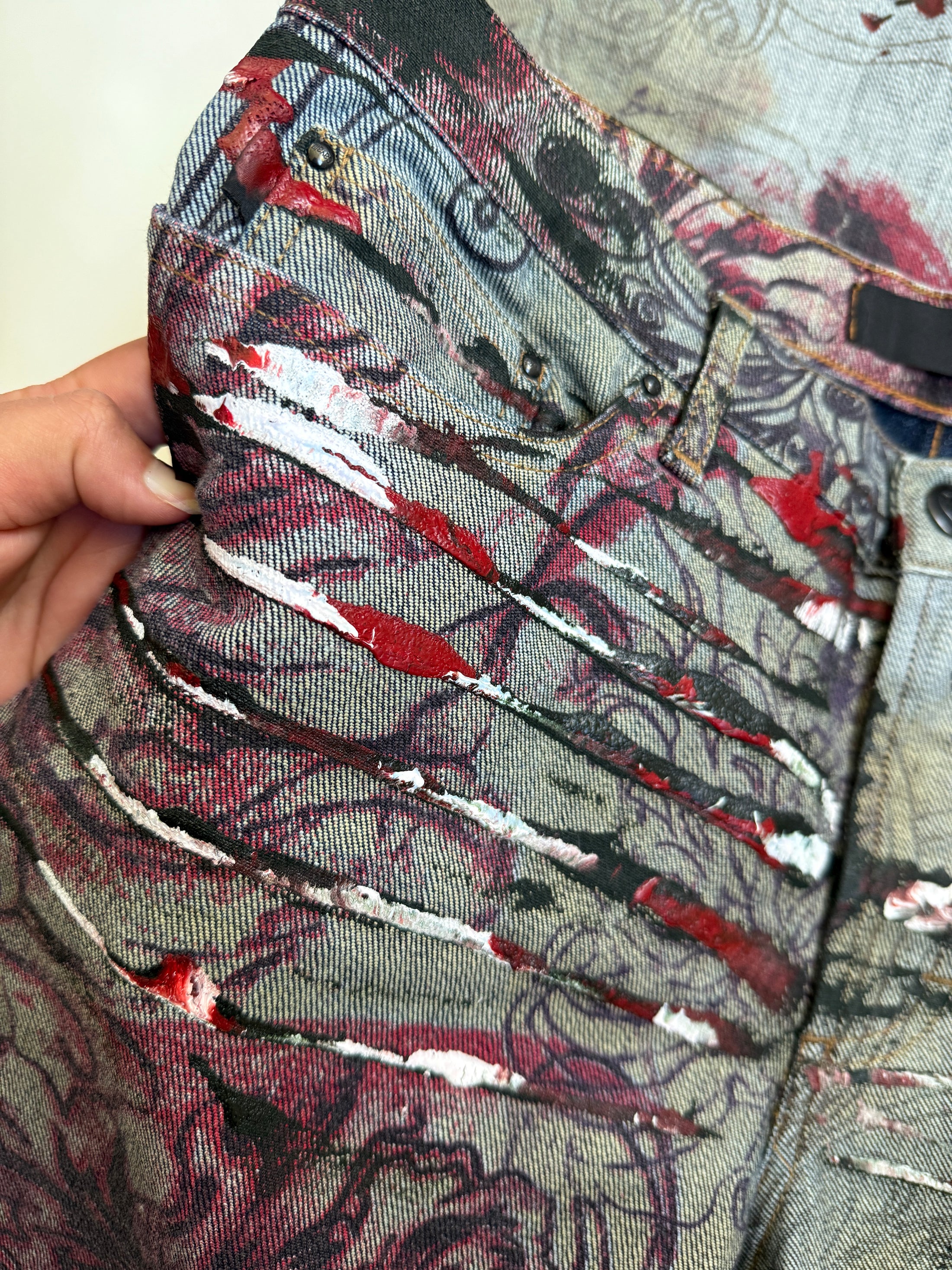 RARE 00's Cavalli pattern/hand painted jeans• Size 10