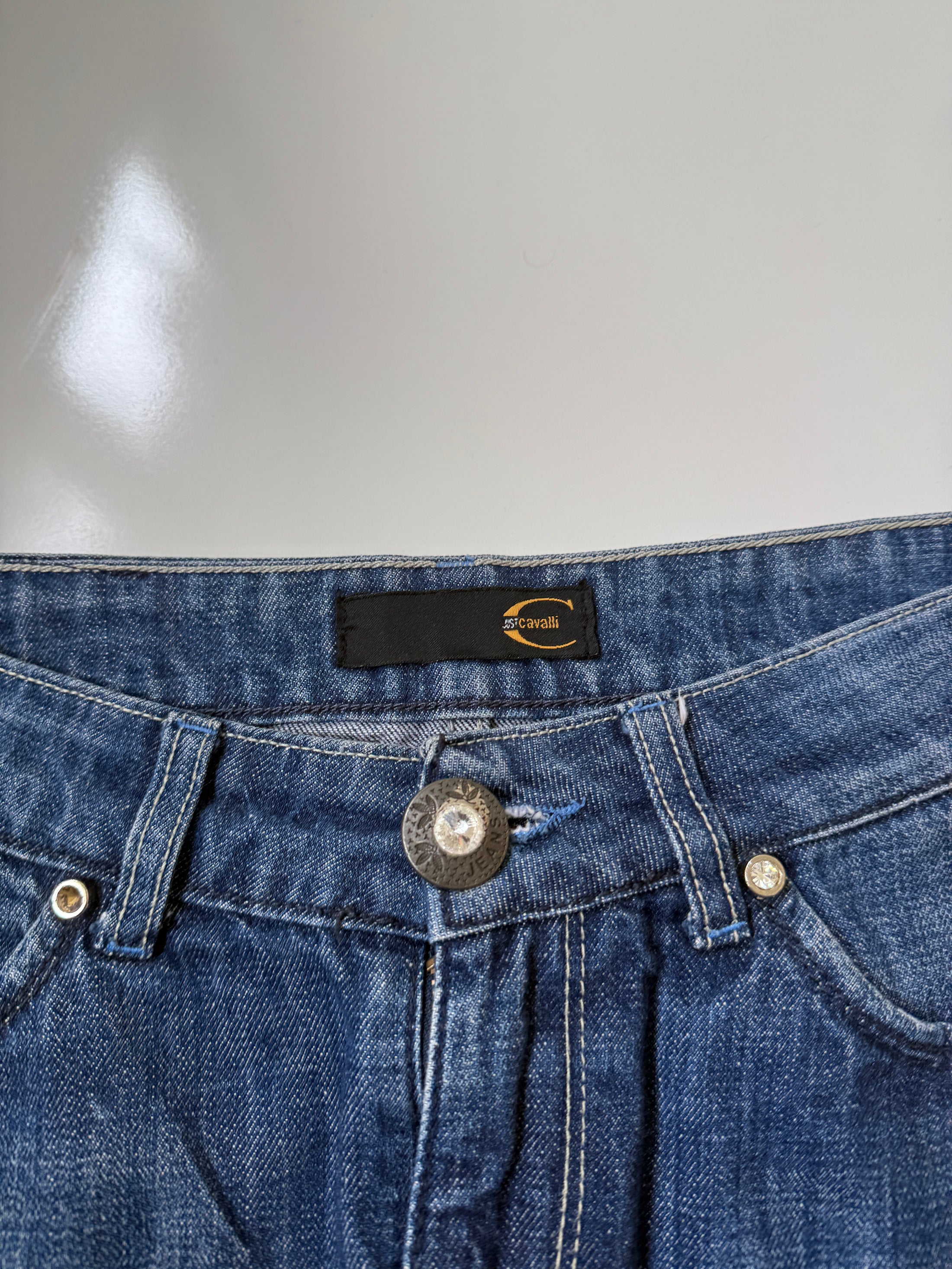 00's Cavalli denim mini skirt • Size 8