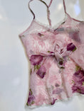 Load image into Gallery viewer, 00's Pattern sheer bow cami • Size S
