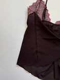 Load image into Gallery viewer, 00's Brown pink mesh embroidered cami • Size M
