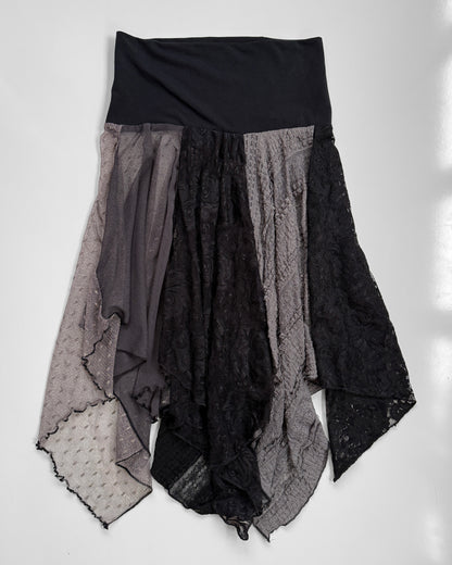 00s Whimsical mesh lace asymmetric fairy midi • Size M