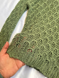 Load image into Gallery viewer, 00's khaki crochet off shoulder knit
