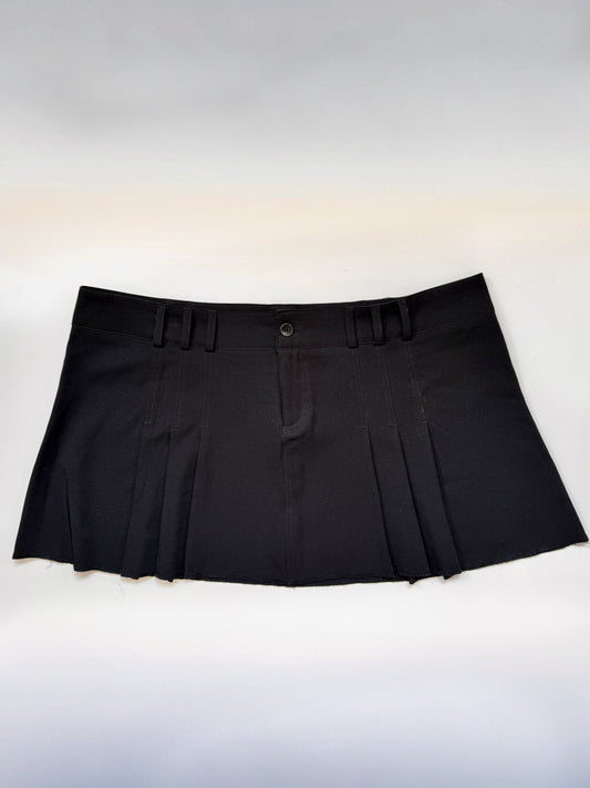 00's Pagani pleated micro mini • Size 16