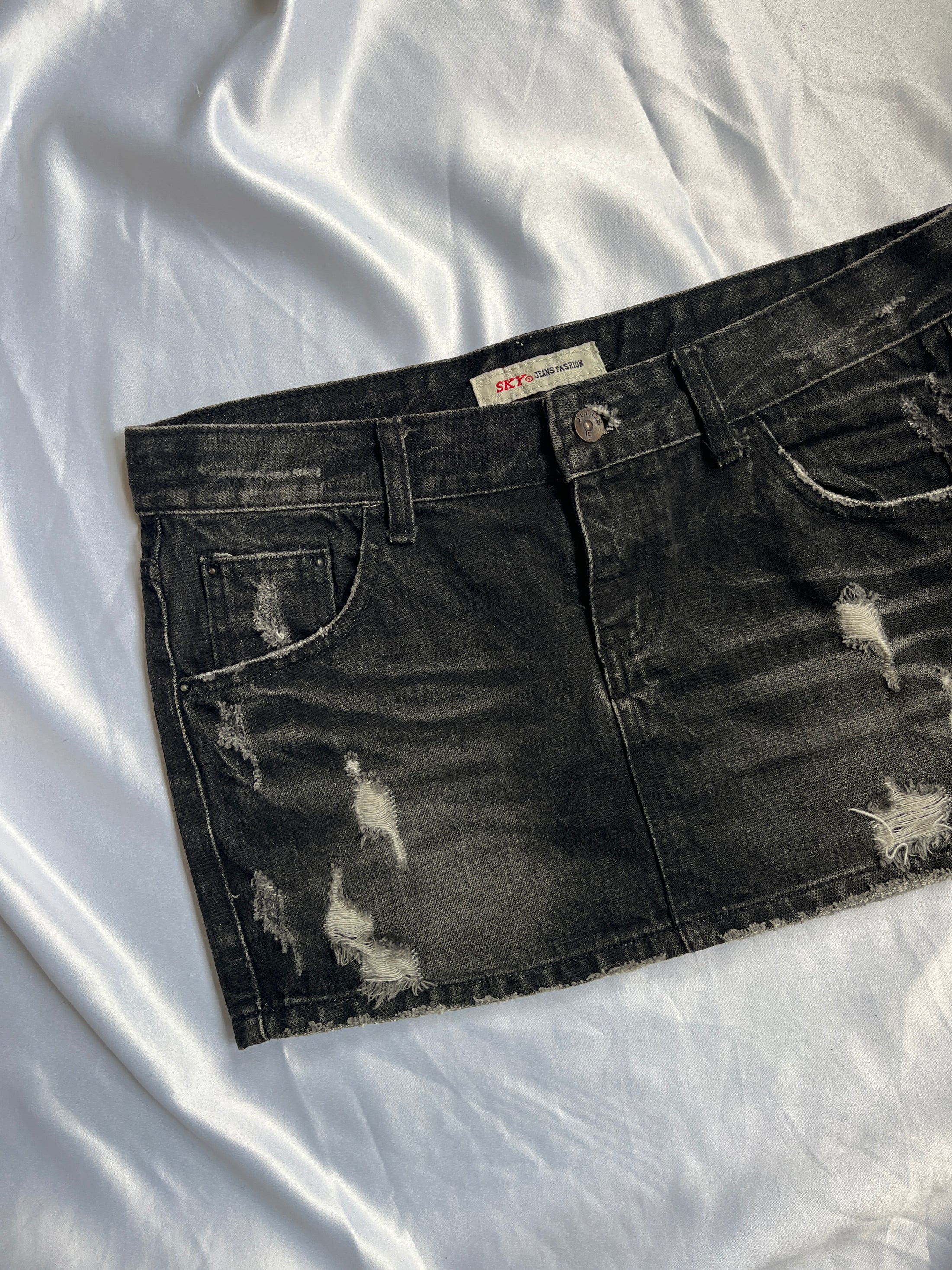 00's Sky jeans black denim mini