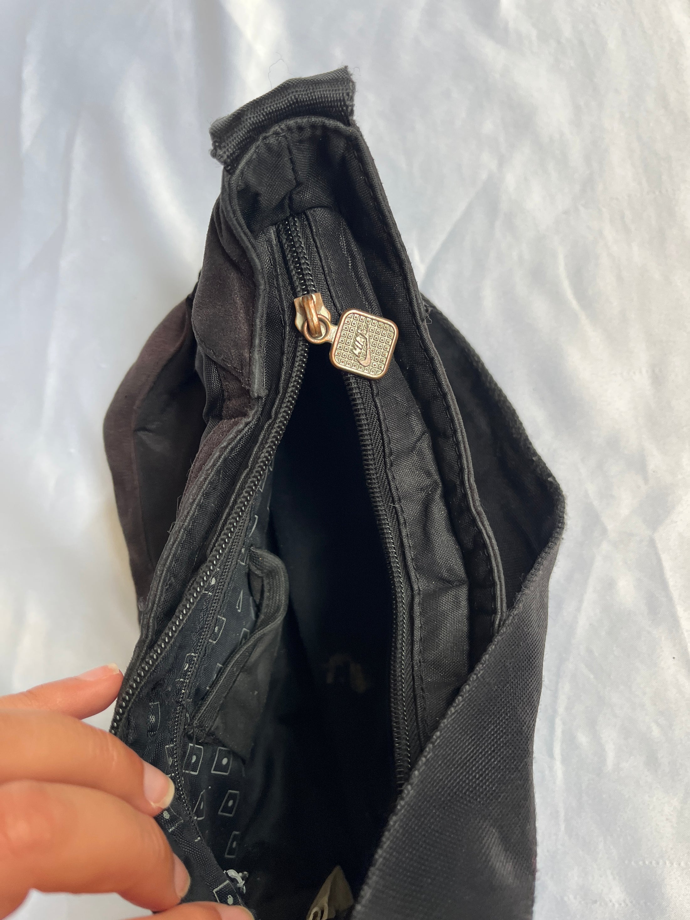00's Nike sporty baguette bag