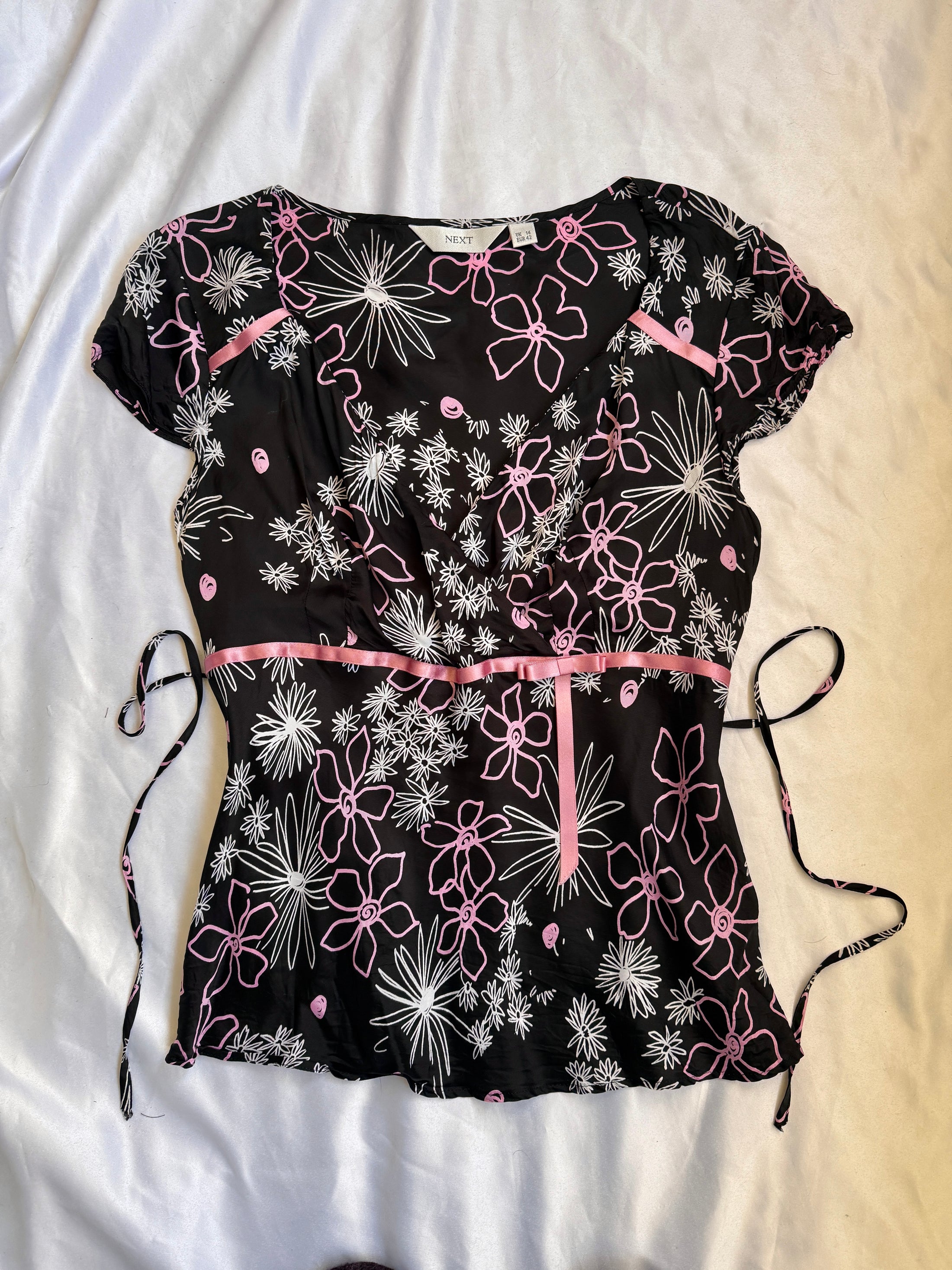 00's Next flower ribbon tie back top