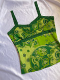 Load image into Gallery viewer, 00's Green paisley pattern cami w lace trim • Size L

