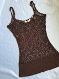 Load image into Gallery viewer, 00's Silk blend crochet cami • Size M/L
