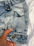Load image into Gallery viewer, 00's Lightwash denim micro mini • Size 6
