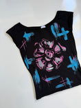 Load image into Gallery viewer, 00's Ana Sousa acrylic graphic print baby tee  • Size S/M
