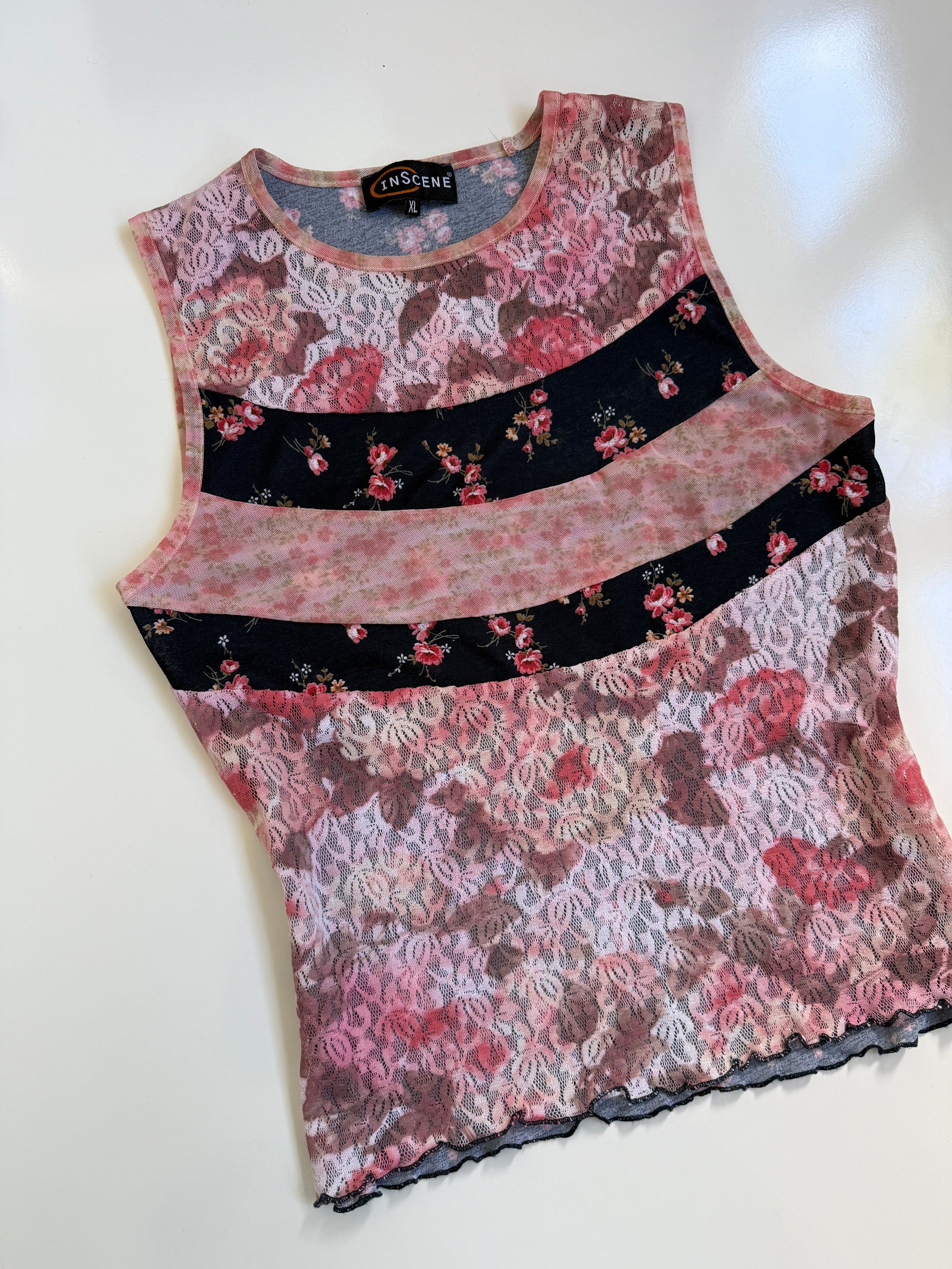 00's Inscene mesh/lace tank  • Size L/XL
