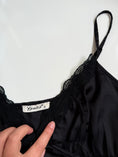 Load image into Gallery viewer, 00's Satin embroidered sequin cami w lace trim • Size 12
