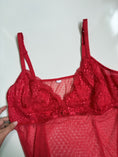 Load image into Gallery viewer, 00’s Red mesh/lace cami • Size XL
