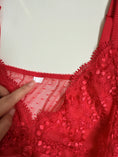 Load image into Gallery viewer, 00’s Red mesh/lace cami • Size XL
