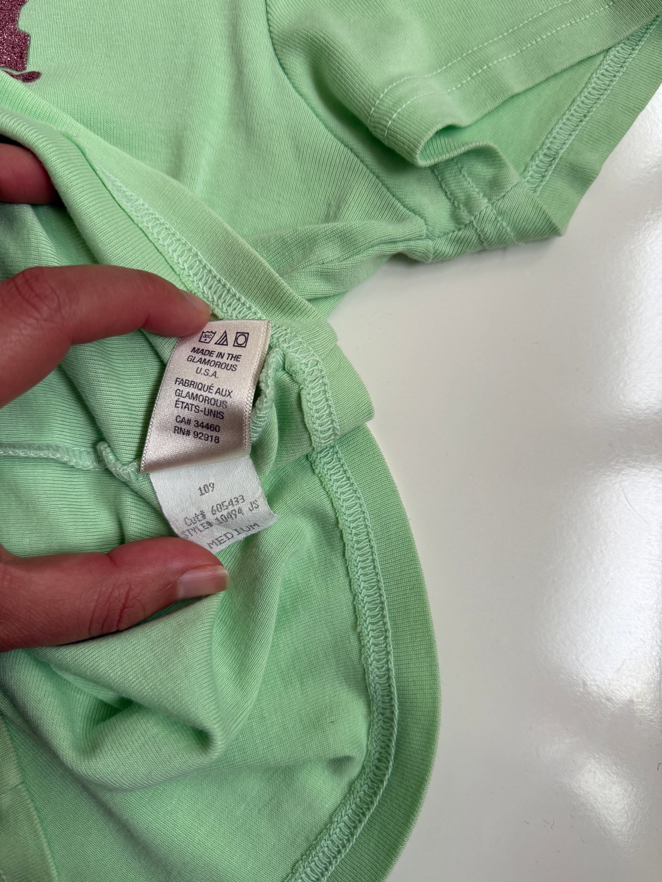 00's Juicy Couture pale green baby tee w glitter print • Size M