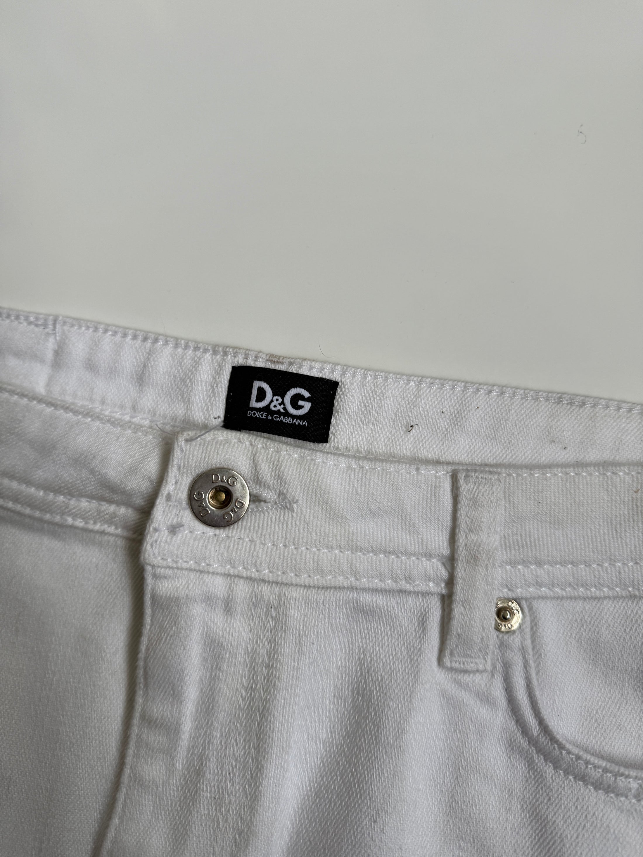 00's Dolce & Gabbana white denim micro mini • Size 10