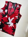 Load image into Gallery viewer, 00's shimmery camo tank  • Size S
